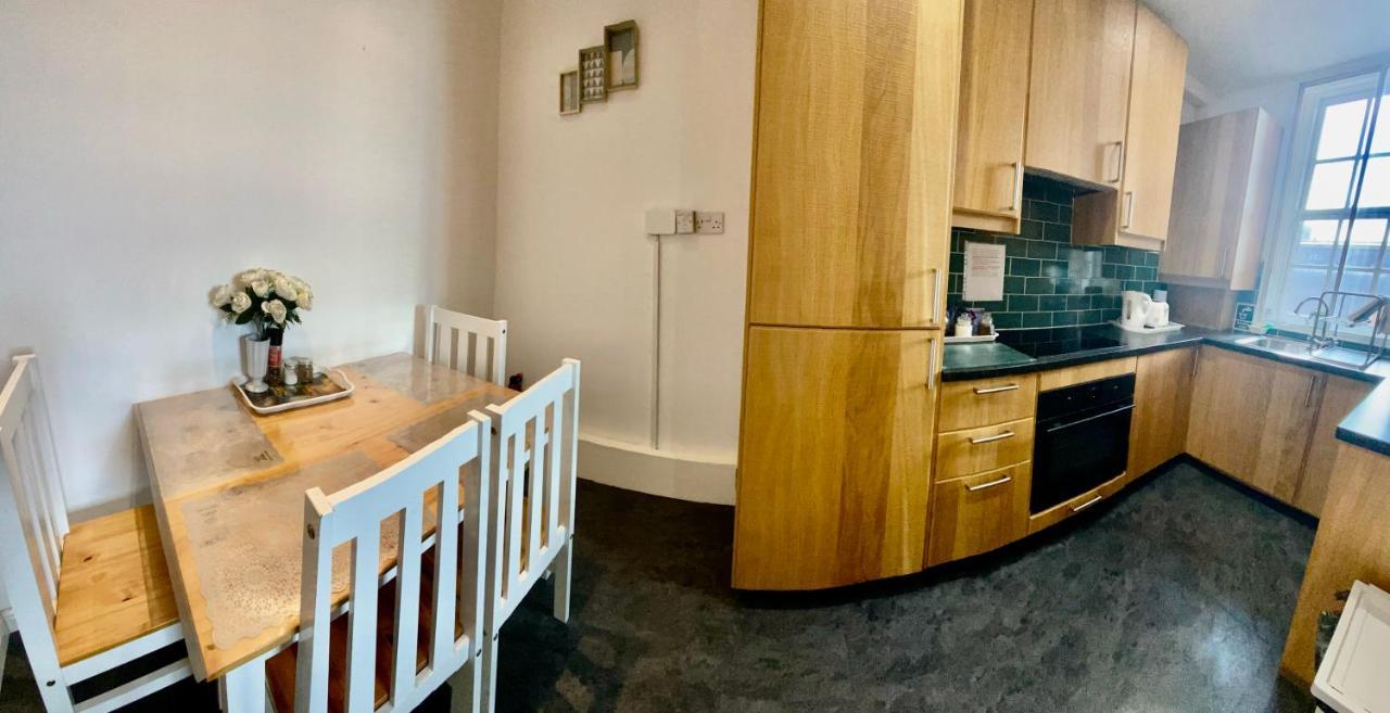 Old Town View Apartment Edinburgh Luaran gambar